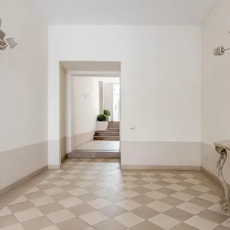 Stylish Terrace On Boboli Gardens Apartment *