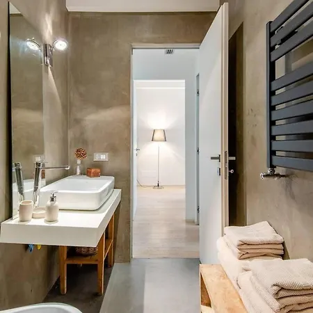 Stylish Terrace On Boboli Gardens Apartament